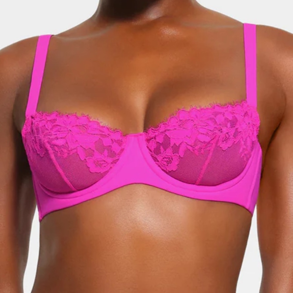 Skims Femme Lace Balconette bra NWT 34C Fuchsia (sk0201)